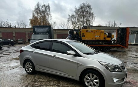 Hyundai Solaris II рестайлинг, 2016 год, 825 000 рублей, 4 фотография