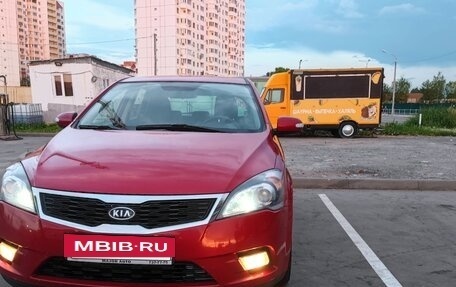KIA cee'd I рестайлинг, 2010 год, 750 000 рублей, 2 фотография