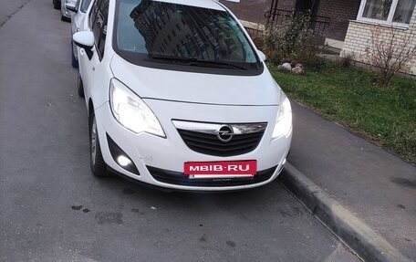 Opel Meriva, 2013 год, 700 000 рублей, 15 фотография