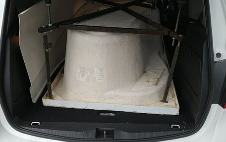 Opel Meriva, 2013 год, 700 000 рублей, 29 фотография