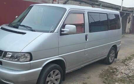 Volkswagen Caravelle T4, 2003 год, 950 000 рублей, 2 фотография