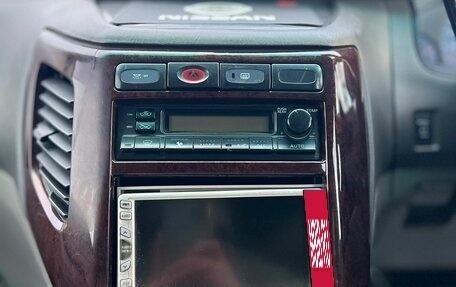 Nissan Elgrand I, 2000 год, 789 000 рублей, 19 фотография