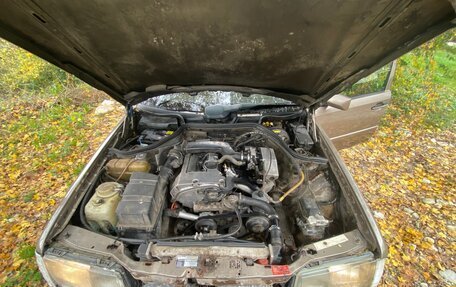 Mercedes-Benz W124, 1989 год, 375 000 рублей, 28 фотография