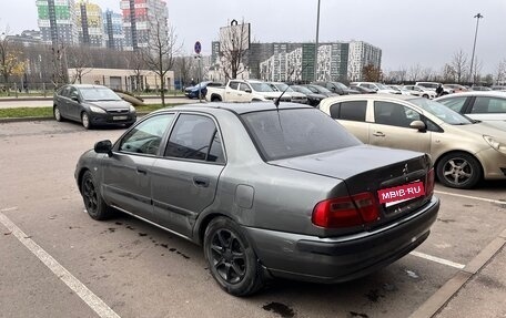Mitsubishi Carisma I, 2002 год, 180 000 рублей, 3 фотография