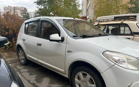 Renault Sandero I, 2010 год, 280 000 рублей, 5 фотография