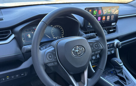 Toyota RAV4, 2025 год, 3 990 000 рублей, 15 фотография