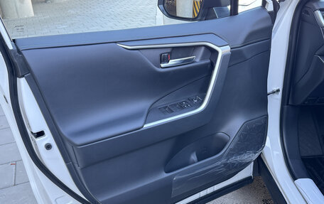 Toyota RAV4, 2025 год, 3 990 000 рублей, 11 фотография