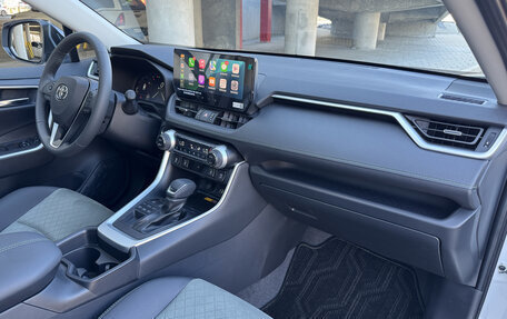 Toyota RAV4, 2025 год, 3 990 000 рублей, 19 фотография