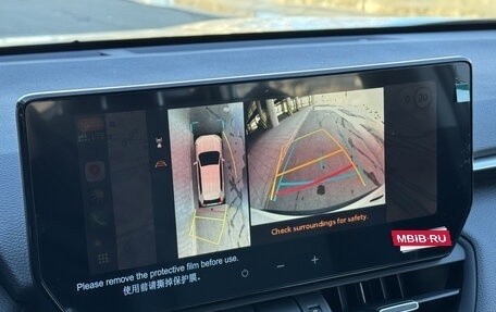 Toyota RAV4, 2025 год, 3 990 000 рублей, 21 фотография