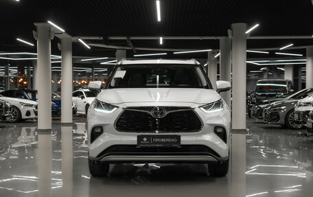 Toyota Highlander, 2025 год, 6 150 000 рублей, 3 фотография