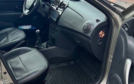 Renault Sandero II рестайлинг, 2017 год, 950 000 рублей, 7 фотография