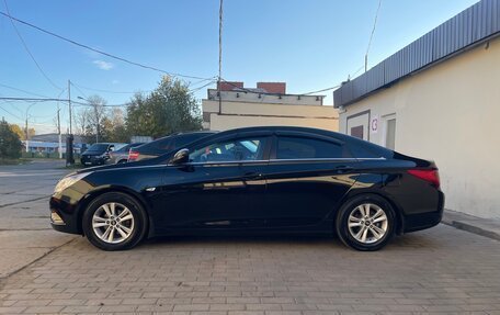 Hyundai Sonata VI, 2011 год, 800 000 рублей, 3 фотография