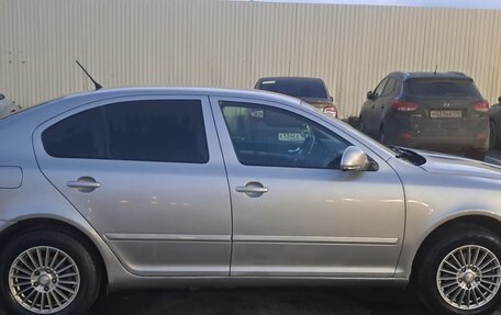 Skoda Octavia, 2012 год, 800 000 рублей, 3 фотография