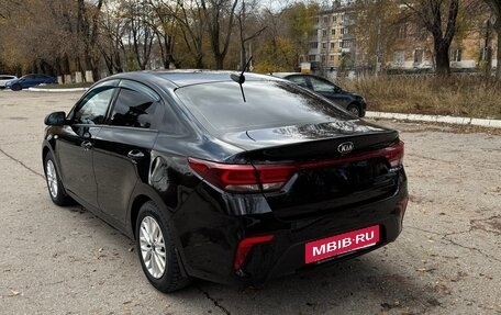 KIA Rio IV, 2019 год, 1 580 000 рублей, 4 фотография