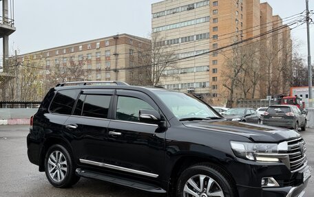 Toyota Land Cruiser 200, 2016 год, 5 800 000 рублей, 4 фотография