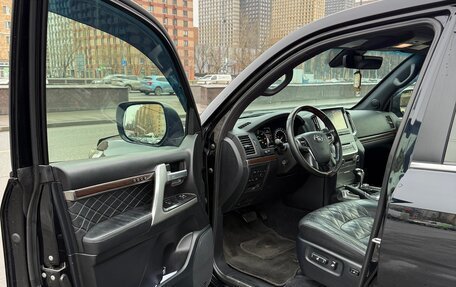 Toyota Land Cruiser 200, 2016 год, 5 800 000 рублей, 12 фотография