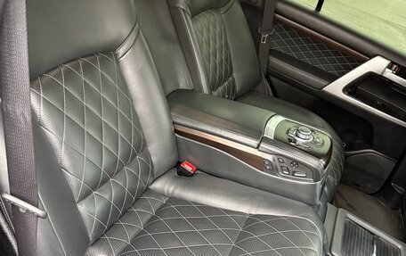 Toyota Land Cruiser 200, 2016 год, 5 800 000 рублей, 22 фотография