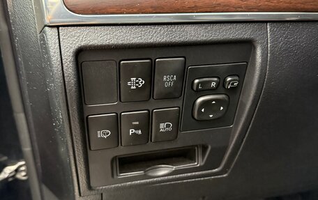 Toyota Land Cruiser 200, 2016 год, 5 800 000 рублей, 26 фотография