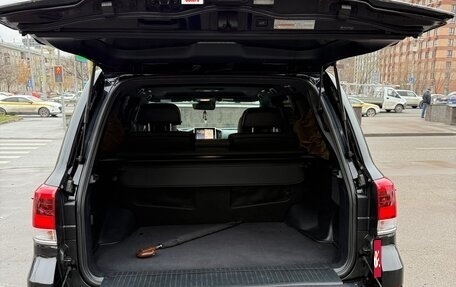 Toyota Land Cruiser 200, 2016 год, 5 800 000 рублей, 24 фотография