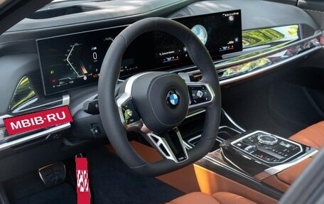 BMW 7 серия, 2024 год, 18 490 000 рублей, 10 фотография