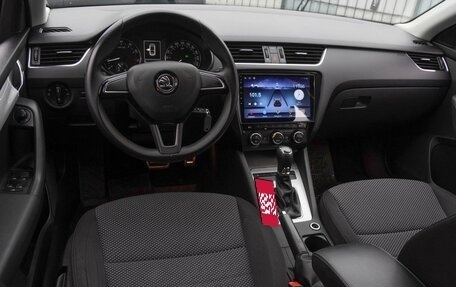 Skoda Octavia, 2016 год, 1 499 000 рублей, 6 фотография