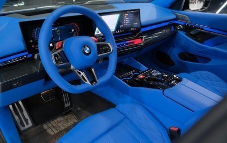 BMW M5, 2024 год, 33 652 072 рублей, 38 фотография