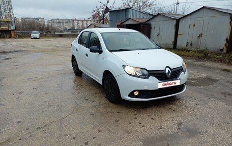 Renault Logan II, 2017 год, 475 000 рублей, 3 фотография