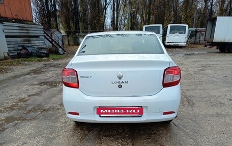 Renault Logan II, 2017 год, 475 000 рублей, 2 фотография