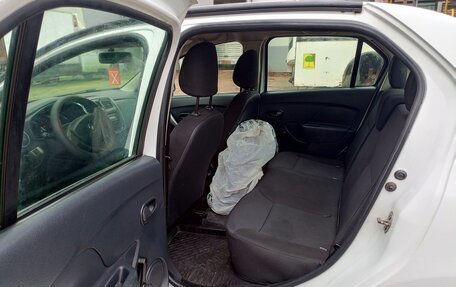 Renault Logan II, 2017 год, 475 000 рублей, 9 фотография