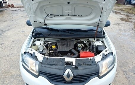 Renault Logan II, 2017 год, 475 000 рублей, 12 фотография