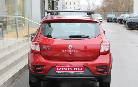 Renault Sandero II рестайлинг, 2018 год, 1 043 000 рублей, 4 фотография