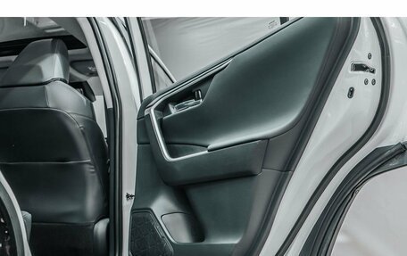 Toyota RAV4, 2025 год, 4 770 000 рублей, 11 фотография