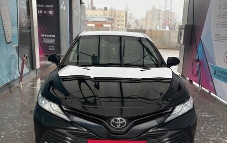 Toyota Camry, 2020 год, 2 700 000 рублей, 5 фотография