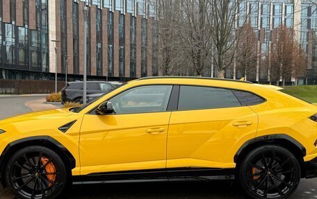 Lamborghini Urus I, 2022 год, 28 900 000 рублей, 3 фотография