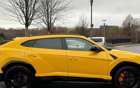 Lamborghini Urus I, 2022 год, 28 900 000 рублей, 8 фотография