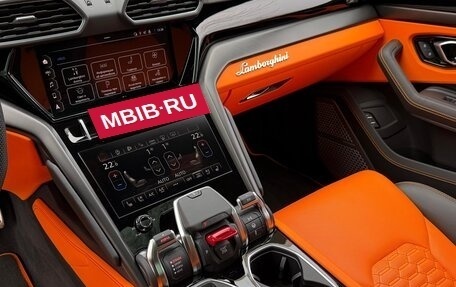 Lamborghini Urus I, 2022 год, 28 900 000 рублей, 24 фотография