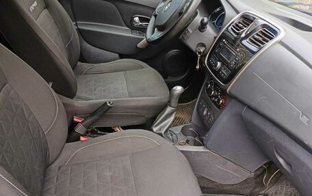 Renault Sandero II рестайлинг, 2015 год, 775 000 рублей, 19 фотография