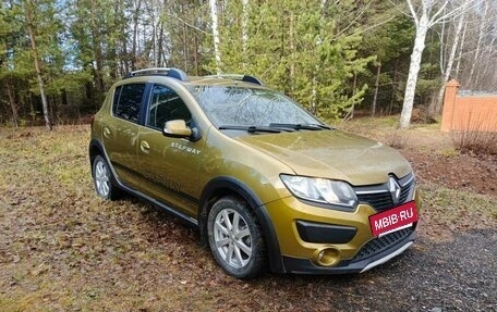 Renault Sandero II рестайлинг, 2015 год, 775 000 рублей, 13 фотография