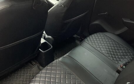 Hyundai Solaris II рестайлинг, 2011 год, 630 000 рублей, 12 фотография