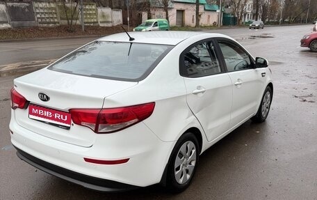 KIA Rio III рестайлинг, 2015 год, 740 000 рублей, 5 фотография