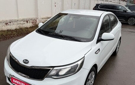 KIA Rio III рестайлинг, 2015 год, 740 000 рублей, 7 фотография