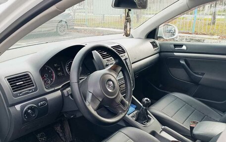 Volkswagen Jetta VI, 2010 год, 575 000 рублей, 8 фотография