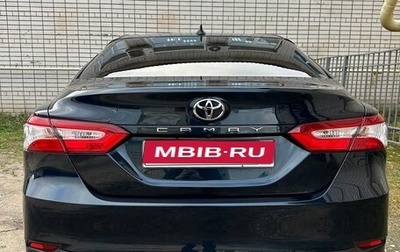 Toyota Camry, 2020 год, 4 000 000 рублей, 1 фотография