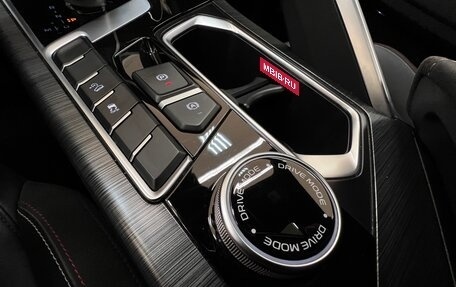 Geely Tugella FY11, 2023 год, 2 945 000 рублей, 28 фотография