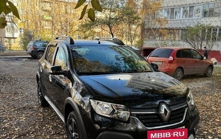 Renault Sandero II рестайлинг, 2018 год, 1 060 000 рублей, 3 фотография