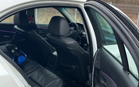 BMW 5 серия, 2006 год, 750 000 рублей, 23 фотография