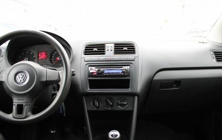 Volkswagen Polo VI (EU Market), 2010 год, 655 000 рублей, 9 фотография