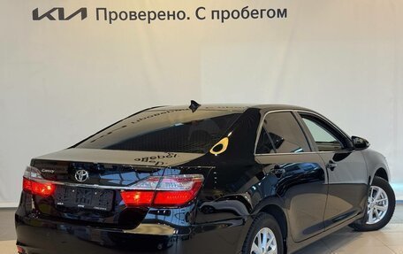 Toyota Camry, 2017 год, 2 200 000 рублей, 8 фотография