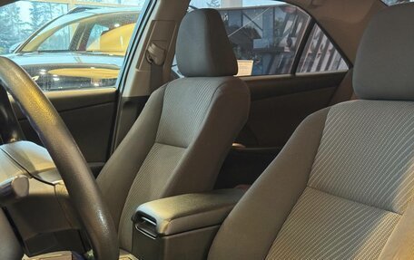 Toyota Camry, 2017 год, 2 200 000 рублей, 11 фотография