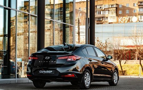 Hyundai Elantra VI рестайлинг, 2019 год, 1 650 100 рублей, 2 фотография